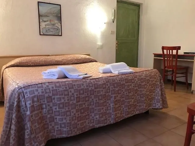 Hotel B&B Giardino Delle Rose Bike&Breakfast Finale Ligure