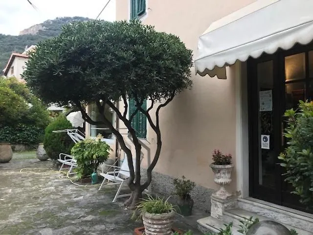 Hotel B&B Giardino Delle Rose Bike&Breakfast Finale Ligure 0*,