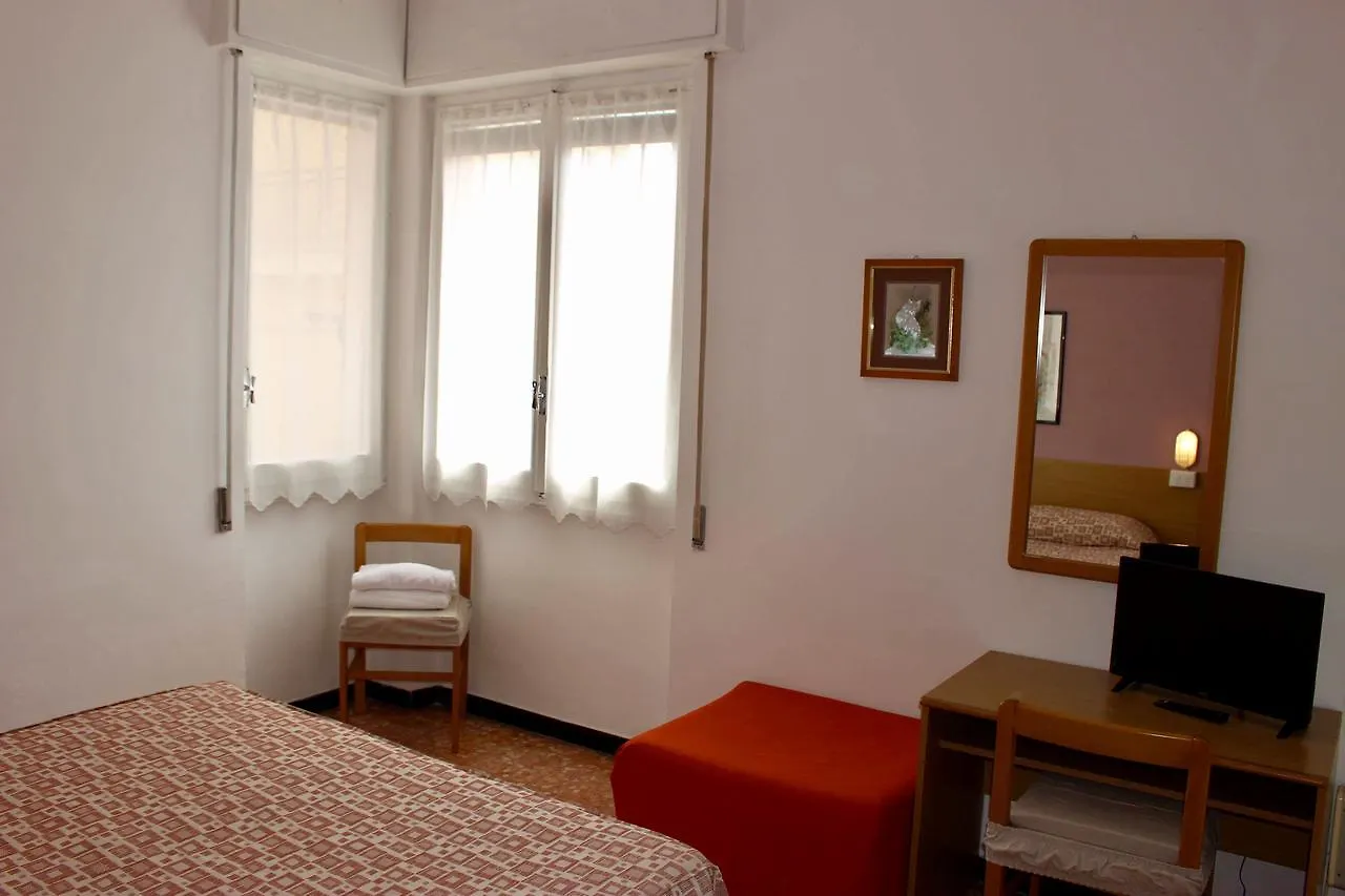 Bed & Breakfast Hotel B&B Giardino Delle Rose Bike&Breakfast Finale Ligure Italy